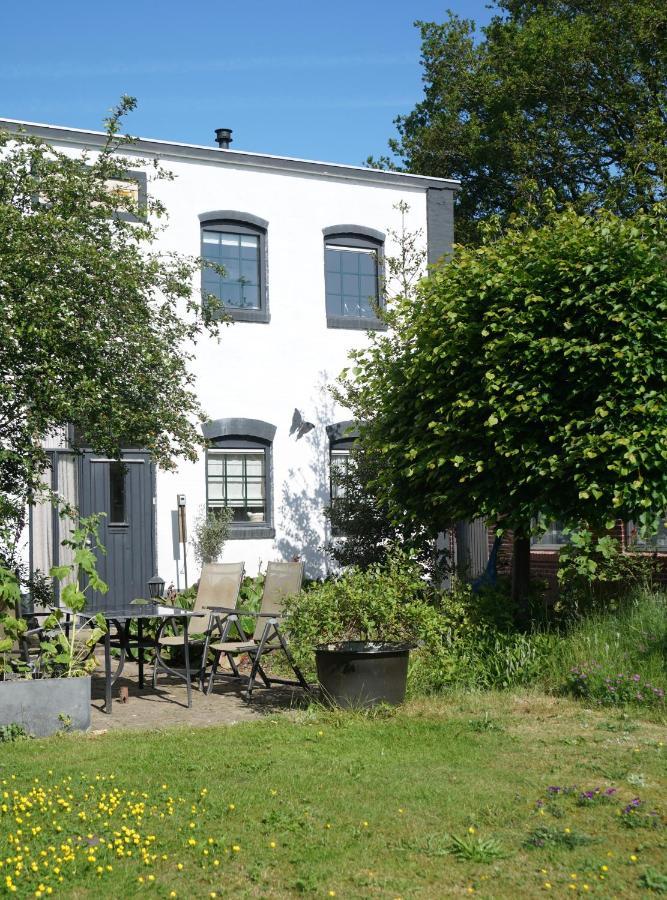 Sfeervolle Bovenwoning Uit 1916 Met 2 Slaapkamers Hooghalen Extérieur photo